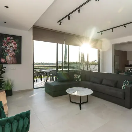 Tsiolakki Homes Luxury * プロタラス