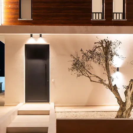 Willa Tsiolakki Homes Luxury *
