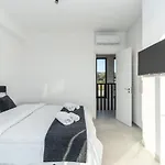 Tsiolakki Homes Luxury Villa