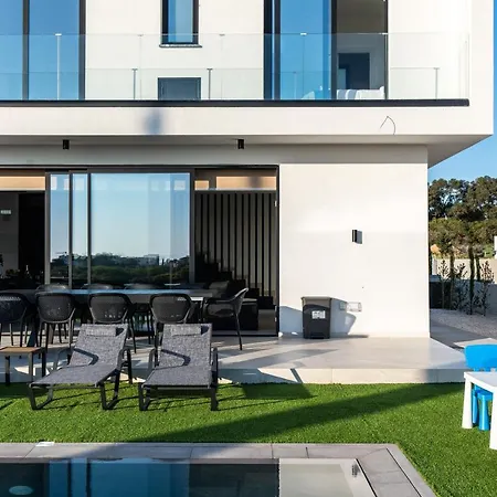 Tsiolakki Homes Luxury Vila *