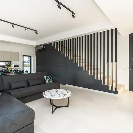 Tsiolakki Homes Luxury Villa Protaras