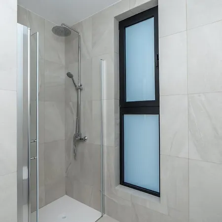 Vila Tsiolakki Homes Luxury Protaras