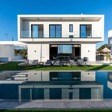 Tsiolakki Homes Luxury * Protaras