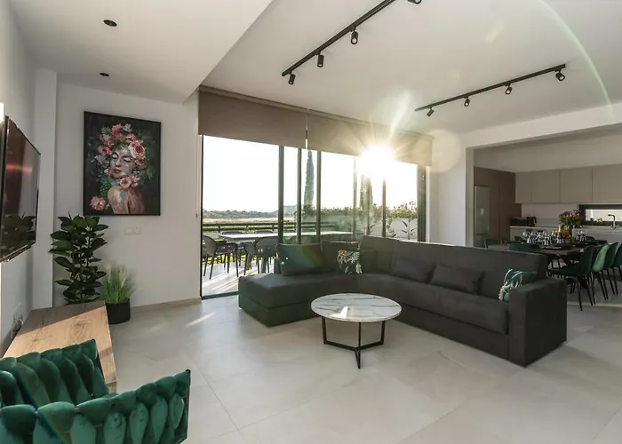 Tsiolakki Homes Luxury * Protaras