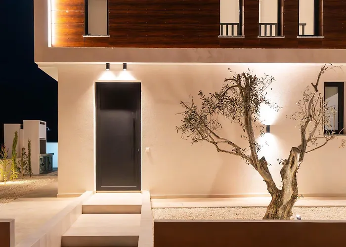 Willa Tsiolakki Homes Luxury *